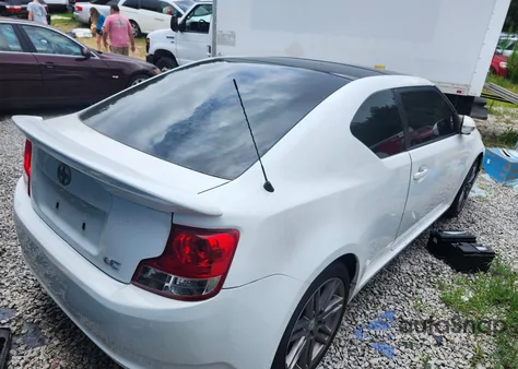 2013 Scion Tc z USA, uszkodzony, nr VIN JTKJF5C70D3065338